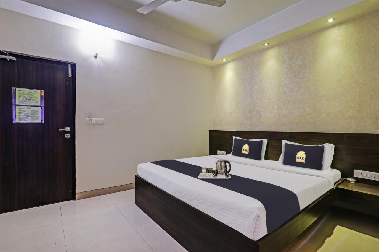 Townhouse Oak Hotel Shelter Lucknow Bagian luar foto