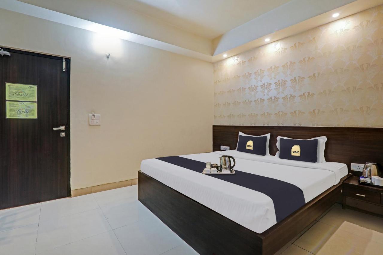 Townhouse Oak Hotel Shelter Lucknow Bagian luar foto